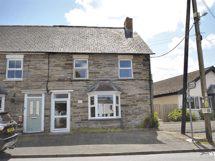 Three Bedroom Semi Detached home with Cafe Facility - Planning Permissions to convert into Residential - Cardigan (SA43)