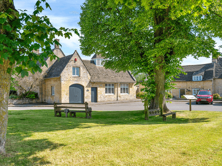 Stunning Luxury Cottage - Ideal Investment/First Time Buy - Market Overton, Rutland